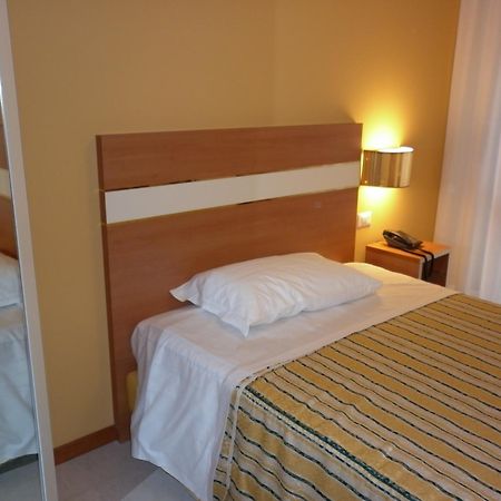 צ'זאנו בוסקונה Hotel Gf מראה חיצוני תמונה