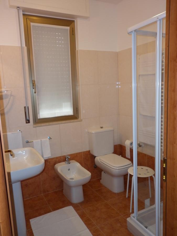 צ'זאנו בוסקונה Hotel Gf מראה חיצוני תמונה